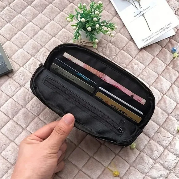 🆕️LAST 1🌹GOTH GIRL & TEDDY BEAR ZIPPERED CLUTCH/WRISTLET WALLET/GOTH PUNK Y2K - Picture 4 of 17